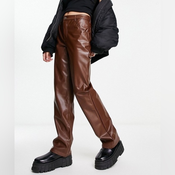 New Guess Brown Carpenter Straight-Leg Leather Pants - Picture 3 of 15